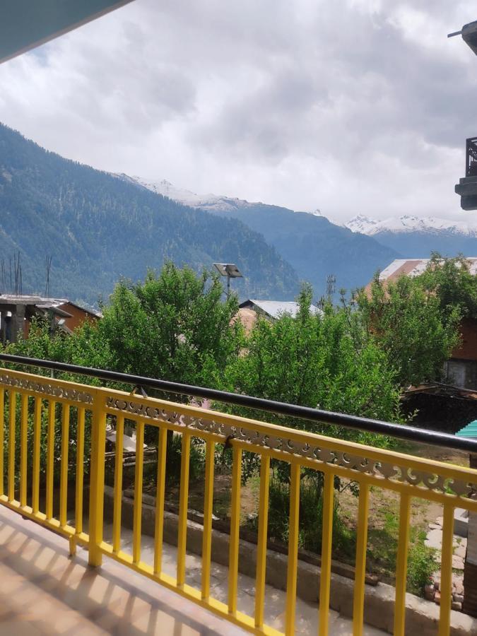 Woods Inn Mountain View Manali Екстер'єр фото